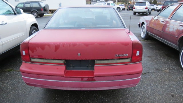 1989 Oldsmobile Cutlass Supreme Base