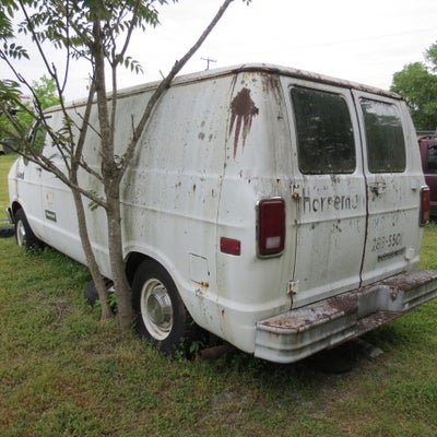 1986 Dodge B Series Van/Wagon Base