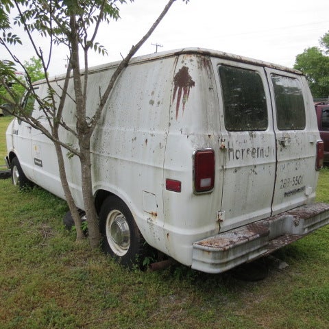 1986 Dodge B Series Van/Wagon Base
